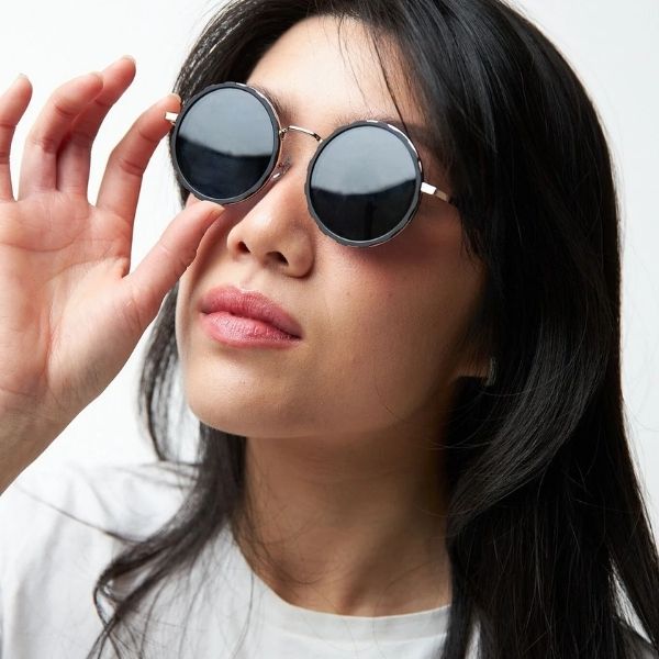 Laternel İnce Ayarlanabilir Güneş Gözlüğü: Mavi Şıklık